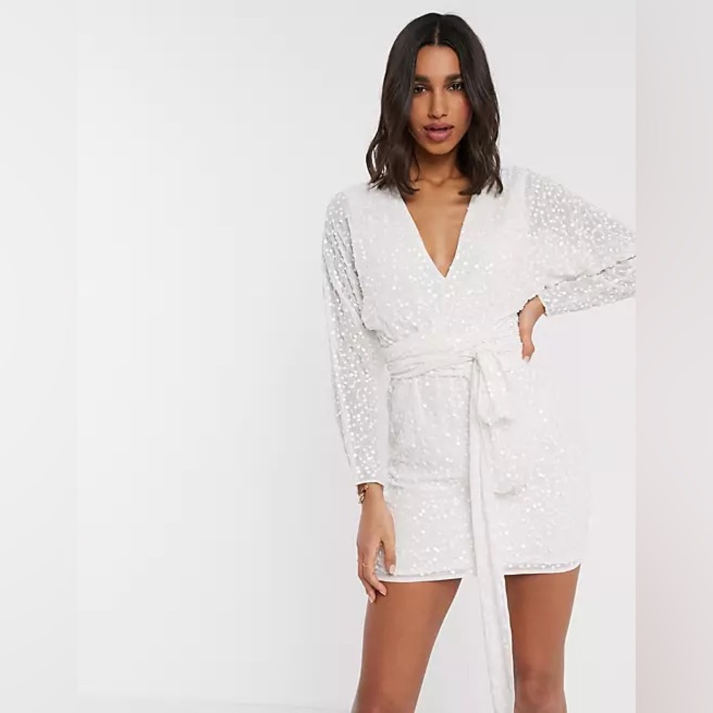 🆕(NWT) ASOS White Embellished Long Sleeve Wrap Mini Dress. Size US 12. - Picture 4 of 7